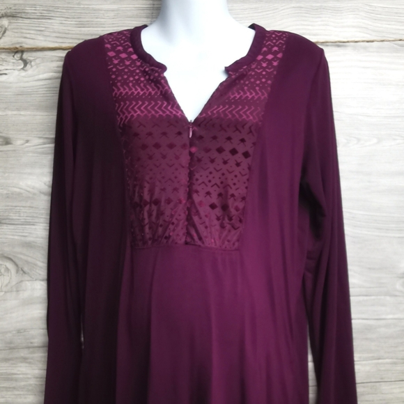 LARGE Thyme Maternity / Nursing Top EUC - Picture 2 of 4
